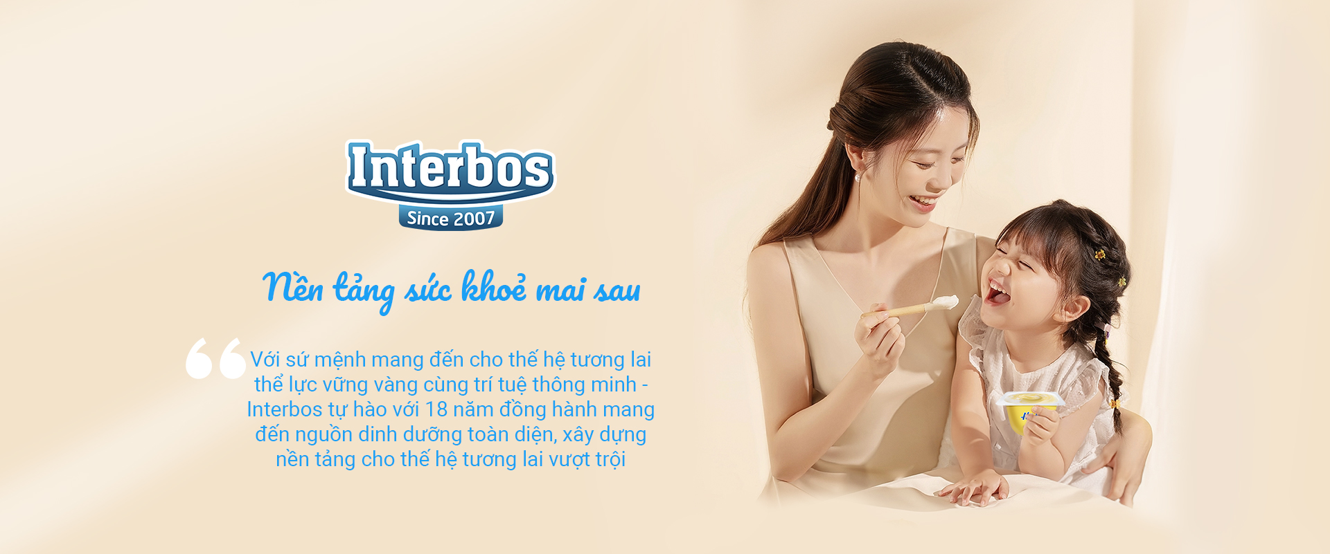 Lorem ipsumRolor sit amet